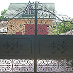 кованые ворота с узорами