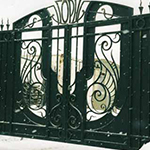 кованые ворота готика