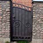 кованые двери готика